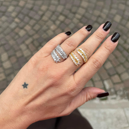 Anello foglie brillantinate