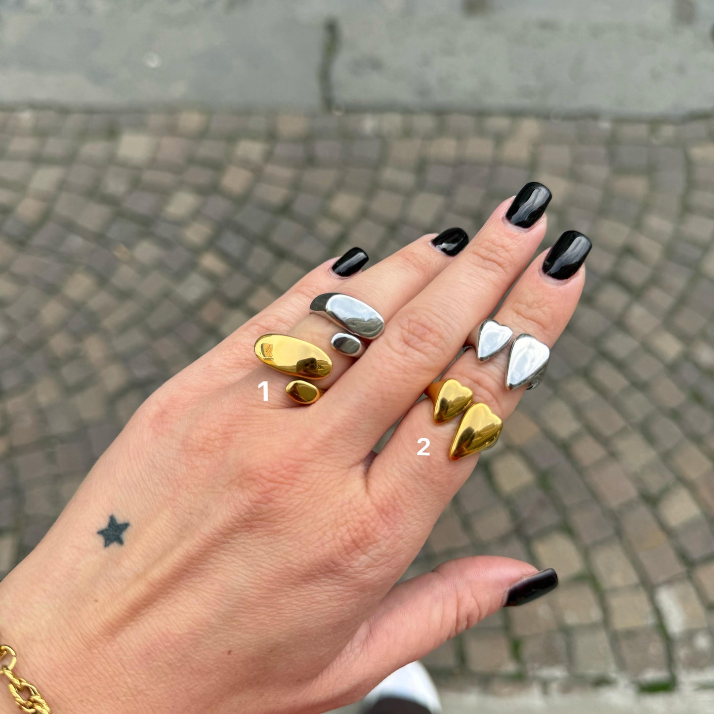 Anello Abbraccio